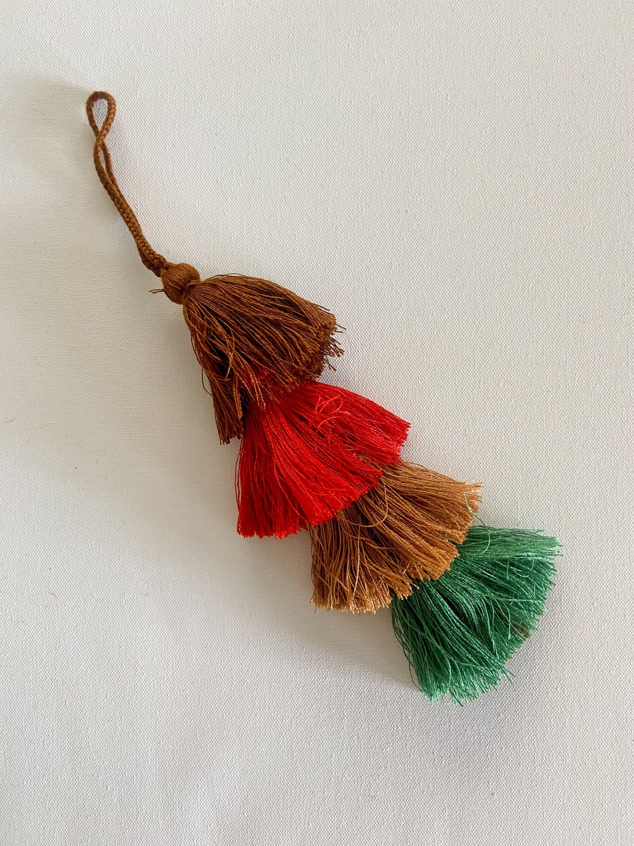 Pom Pom Tassel