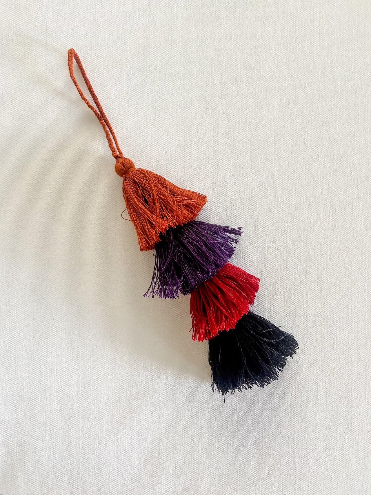 Pom Pom Tassel