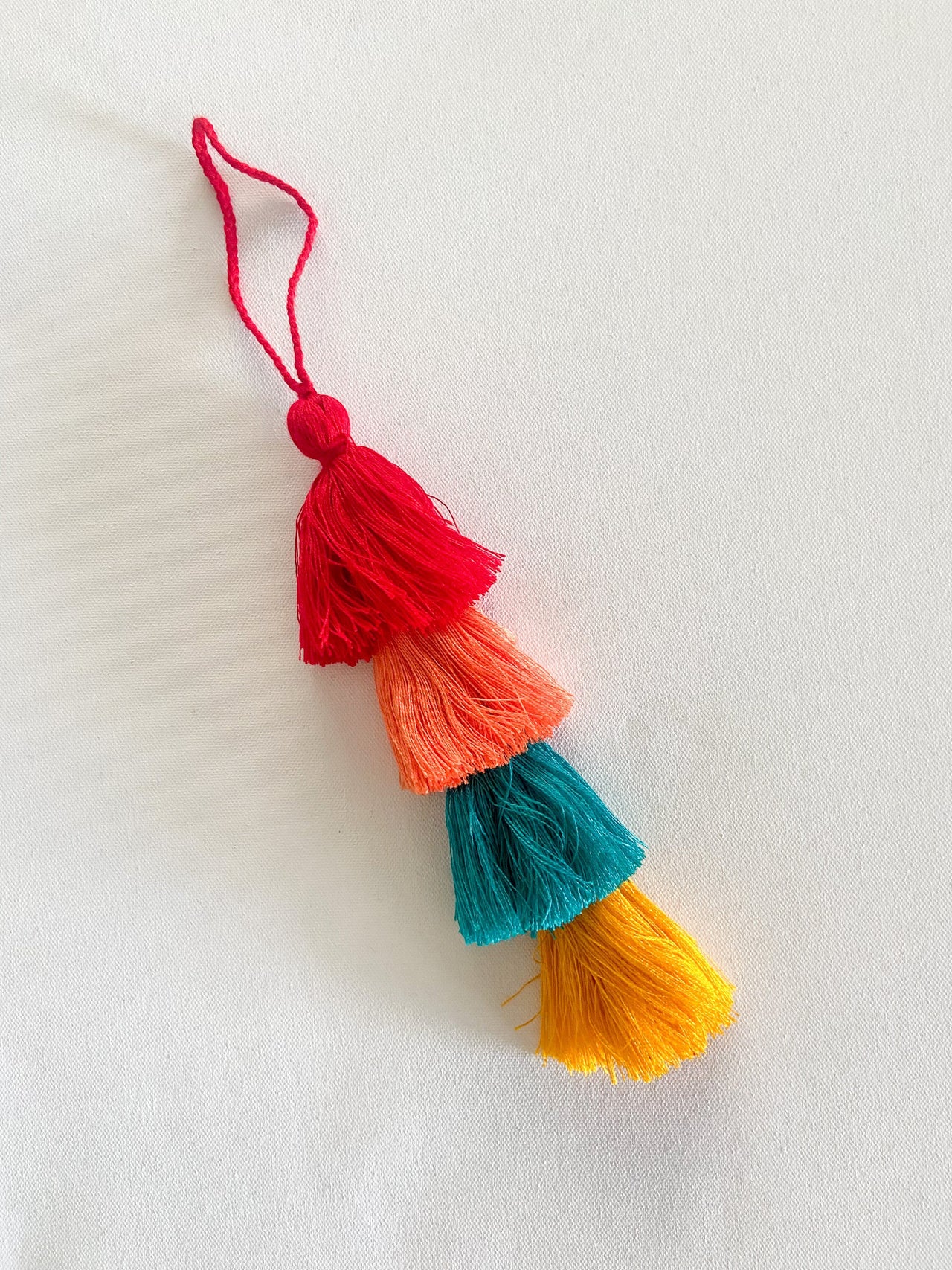 Pom Pom Tassel