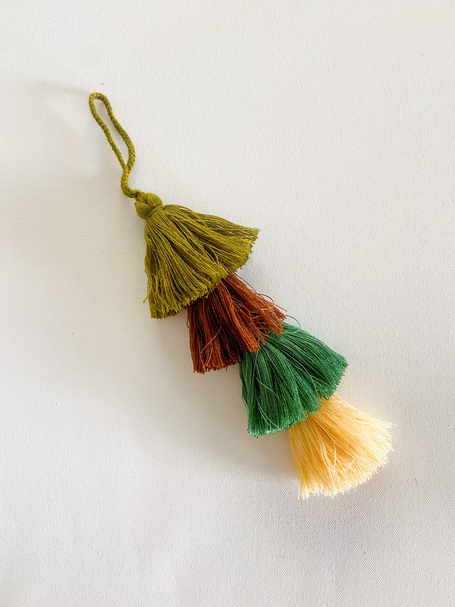 Pom Pom Tassel