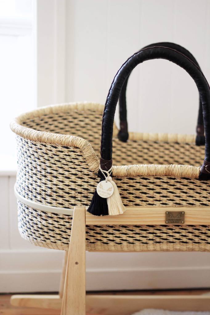 Moses Basket With Stand Australia