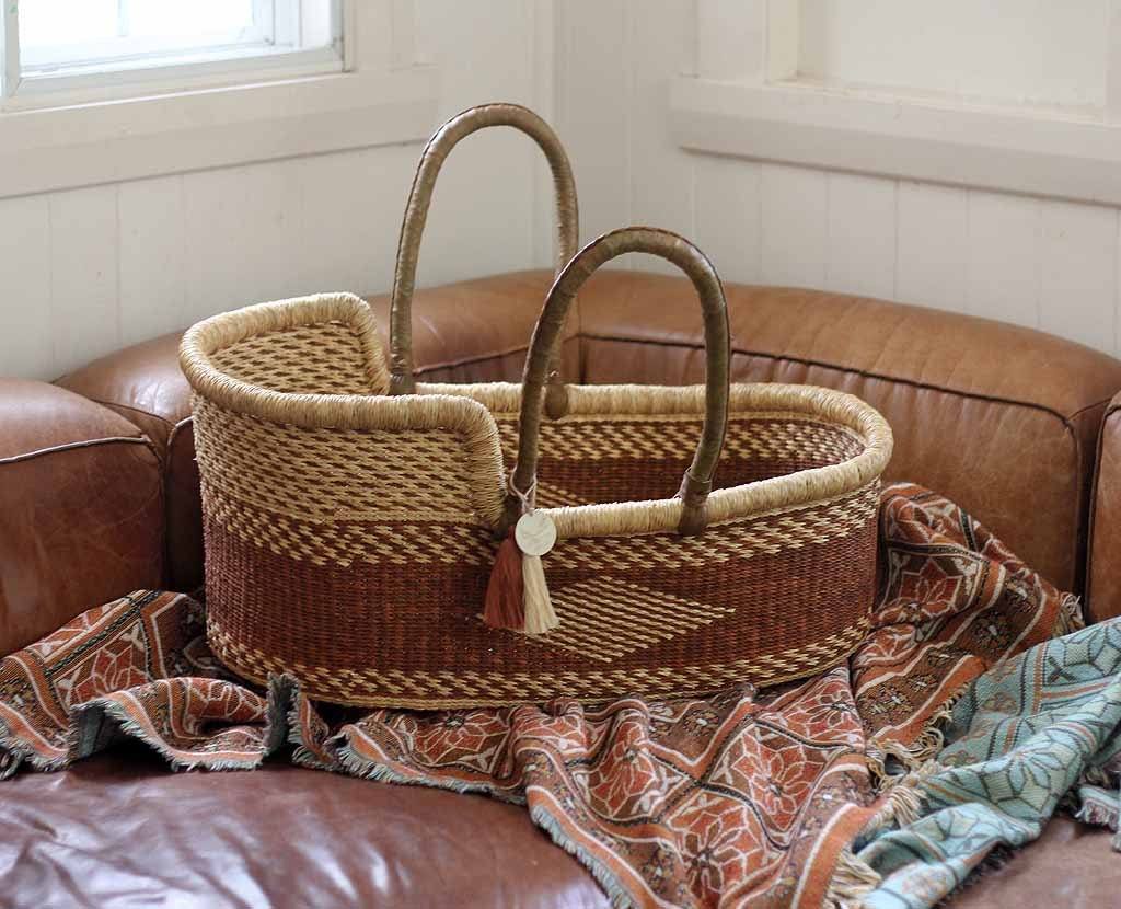 'Haven' Moses Basket  - (mattress included)