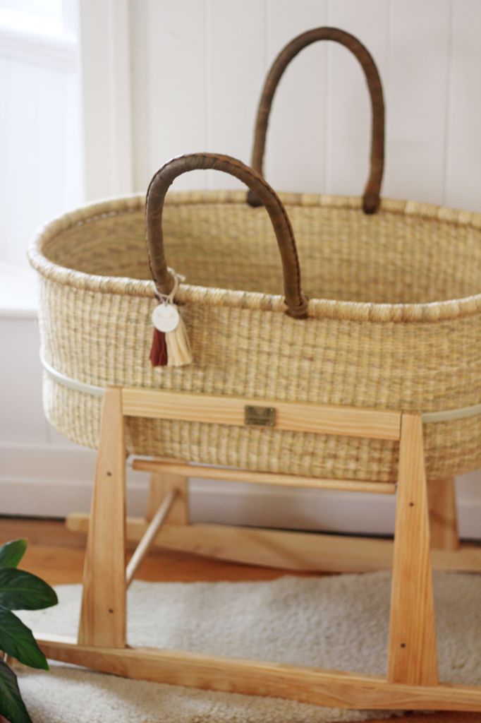 Moses Basket Brown Handles