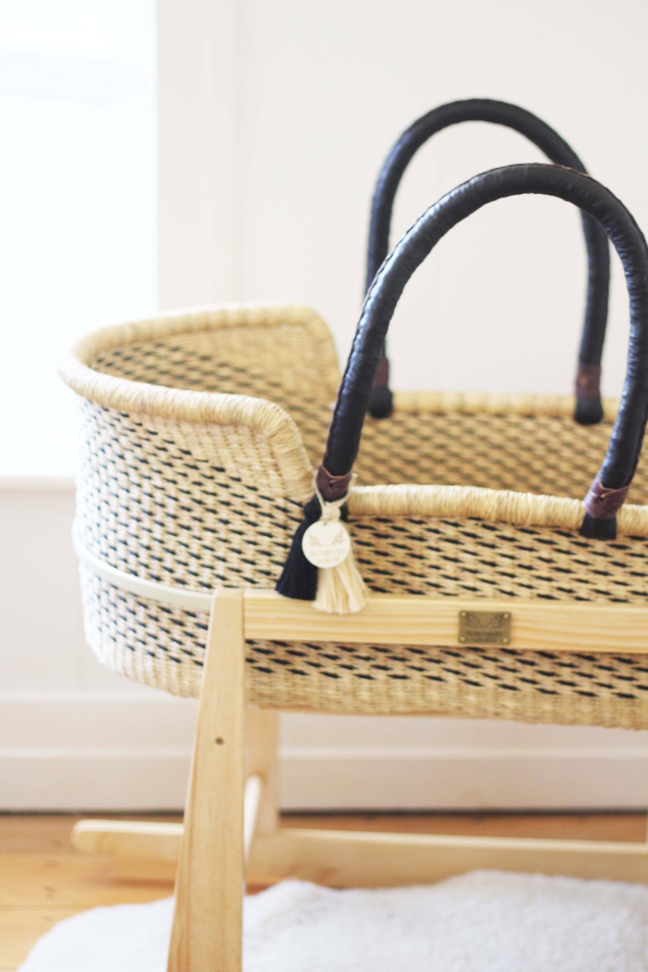 ‘Orion' Moses Basket - (mattress included)