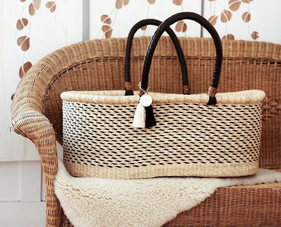 Flat top moses basket