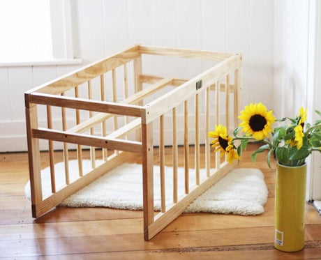 Moses basket best sale stand diy