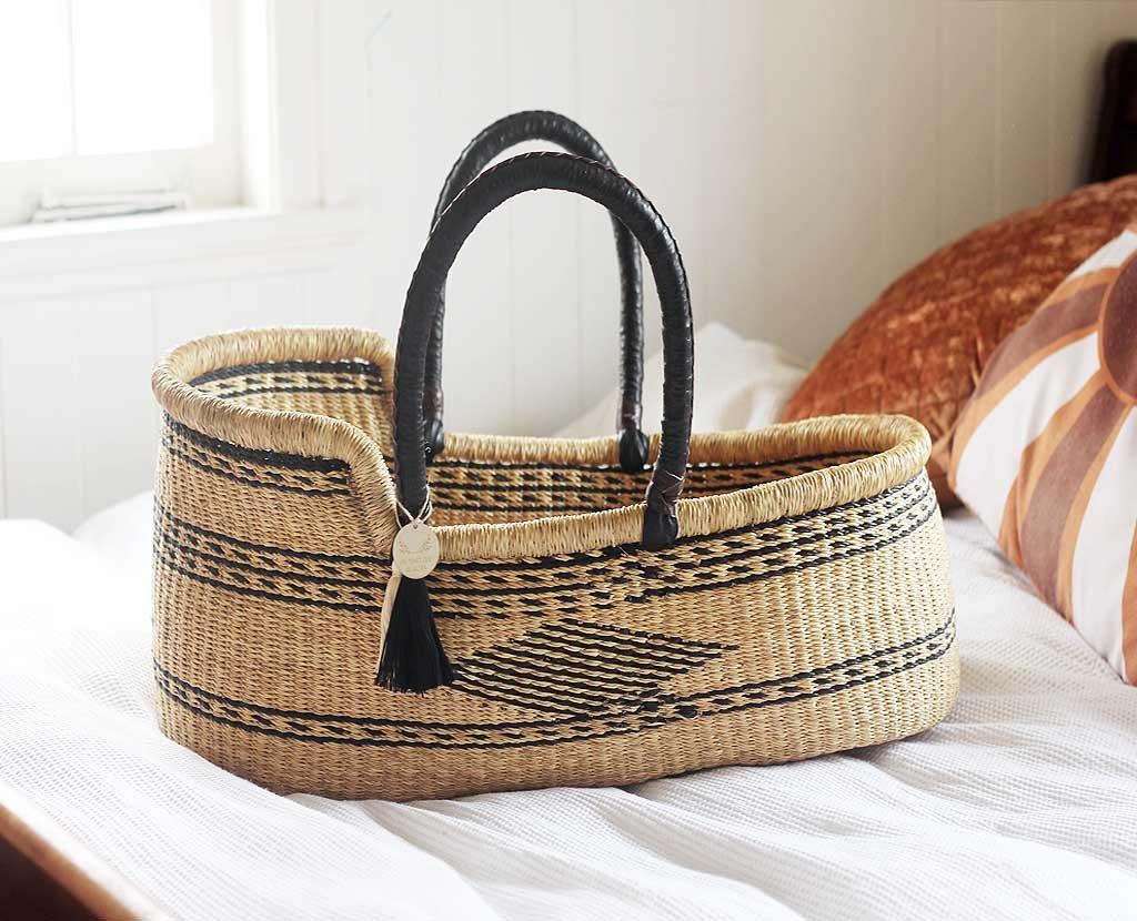 'Siesta' Moses Basket  - (mattress included)