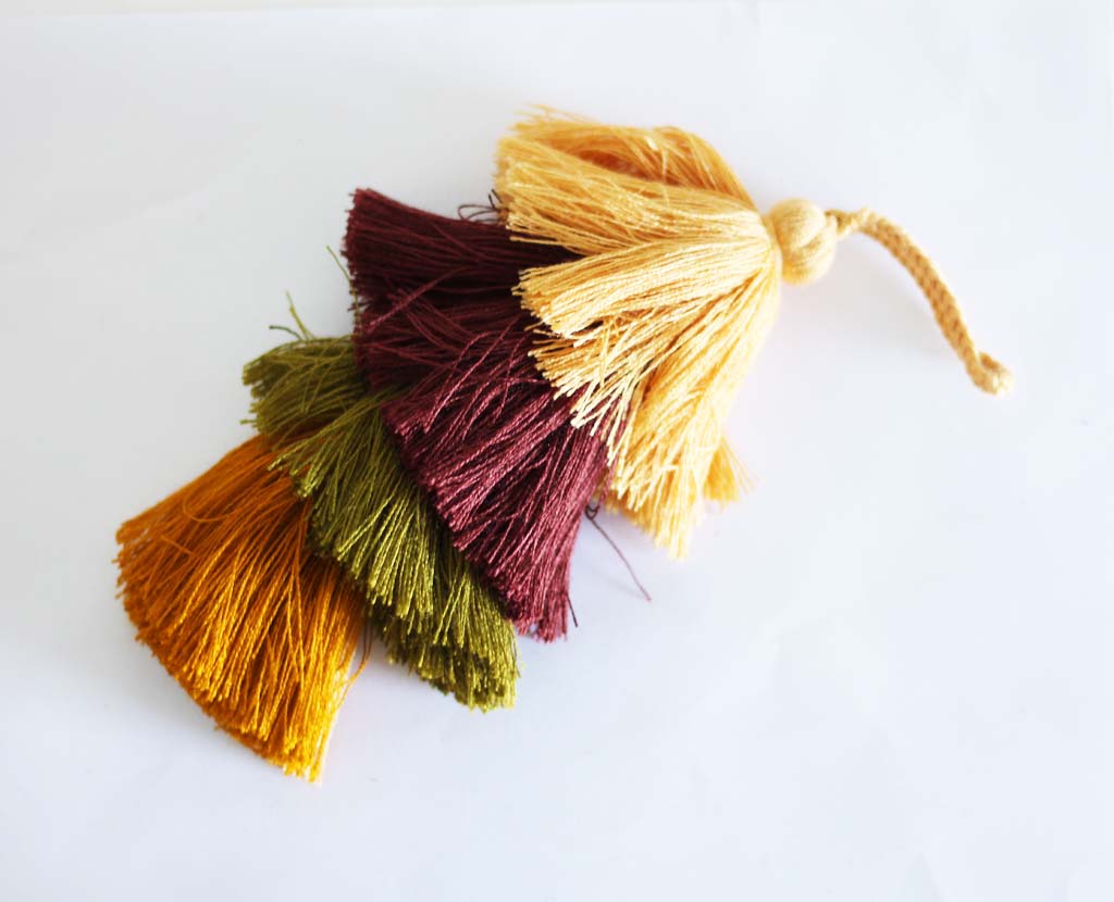 Pom Pom Tassel #217