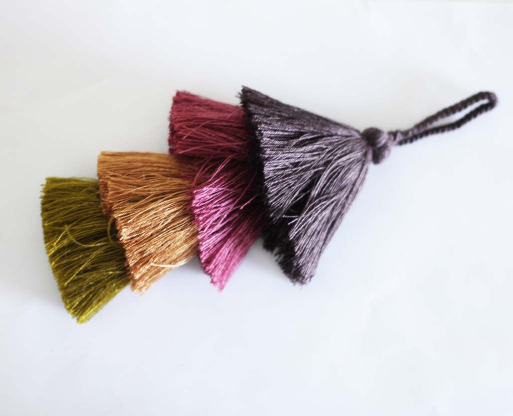 Pom Pom Tassel #205