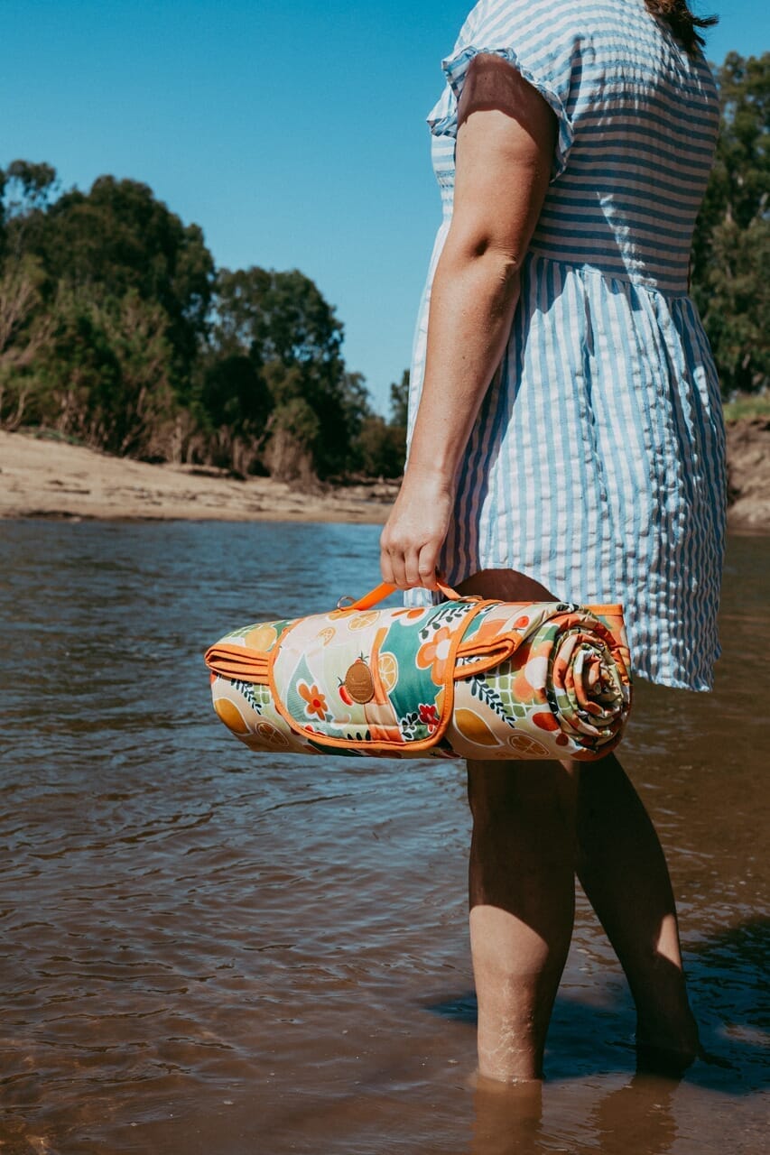 waterproof picnic rug